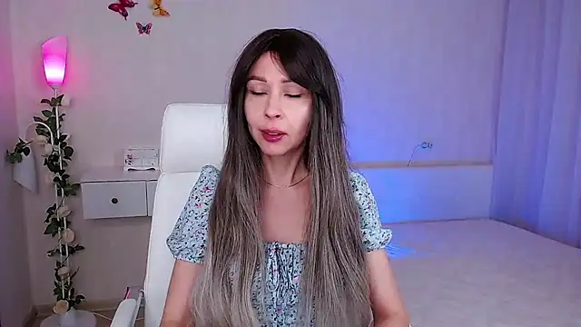 wendifoste online show from 03.10.25