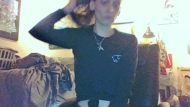 eatmeplease44 online show from 11.19.25