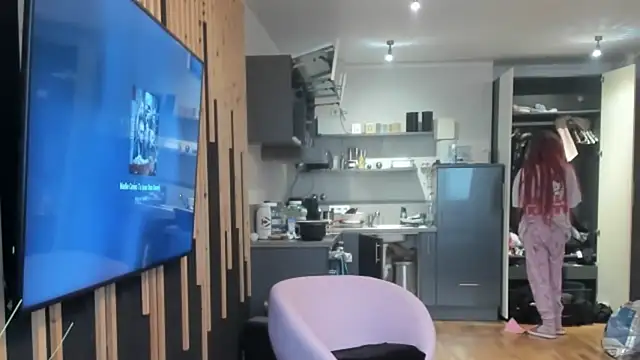 Snapshot of tamarapervert chatting on 12.05.25 tamarapervert online show from 12.05.25