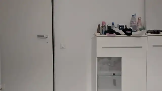 Snapshot of tamarapervert chatting on 02.18.26 tamarapervert online show from 02.18.26