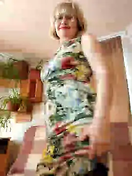 IrmaRose online show from 03.08.25