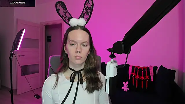 DivineBite online show from 02.25.26