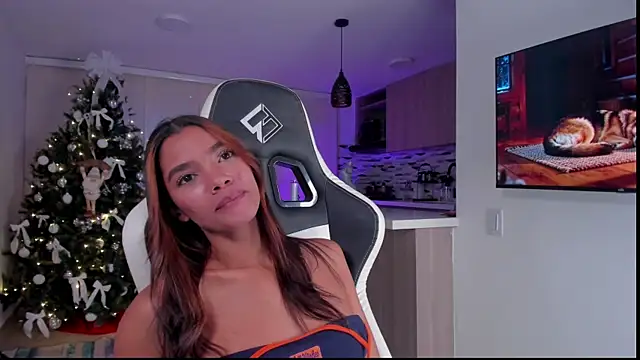 liagirl cute online show from 01.13.26