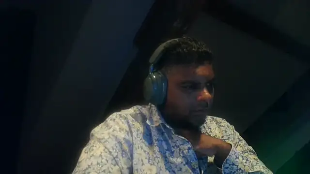 Bandusrilankasexymen online show from 10.31.25