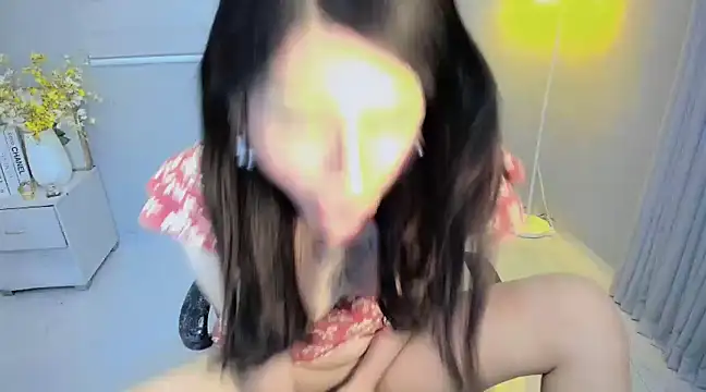 Snapshot of Patricia_fox chatting on 12.07.24 Patricia fox online show from 12.07.24