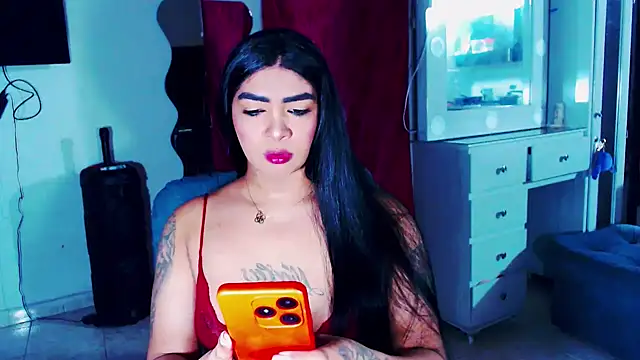 Snapshot of violet_bigcock774 chatting on 09.17.25 violet bigcock774 online show from 09.17.25