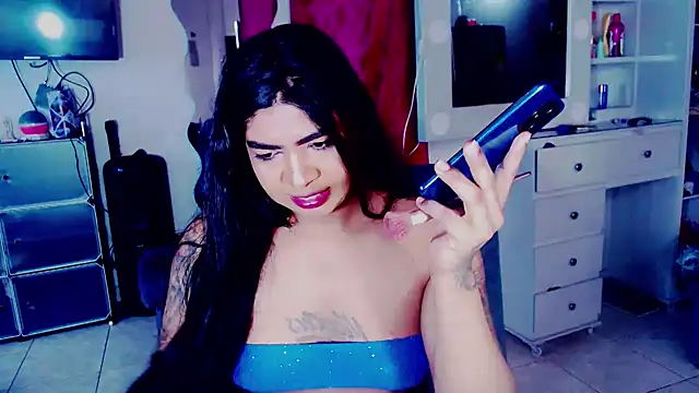 Snapshot of violet_bigcock774 chatting on 02.22.26 violet bigcock774 online show from 02.22.26