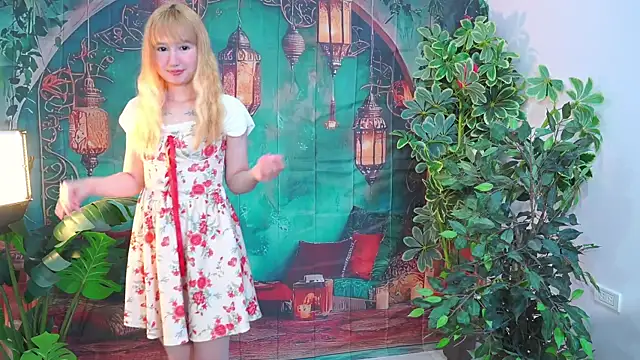 Pinkie Princes online show from 11.02.25