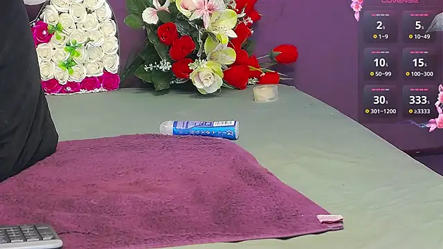 Snapshot of Jayllene chatting on 01.06.25 Jayllene online show from 01.06.25