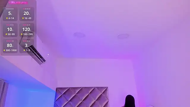 Snapshot of malaia_hills chatting on 12.17.24 malaia hills online show from 12.17.24