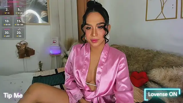 Snapshot of ClassyEllice chatting on 11.06.25 ClassyEllice online show from 11.06.25