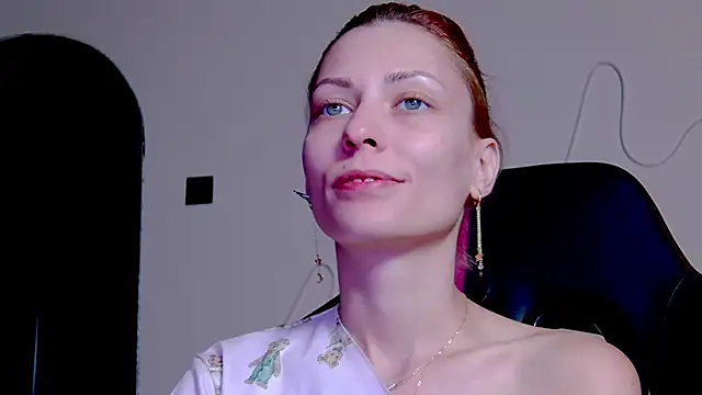 karo123421 online show from 11.19.25