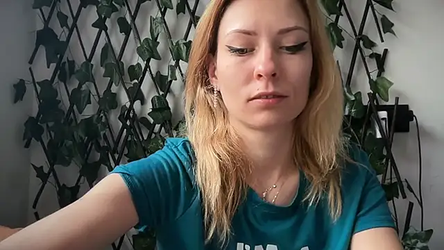 Snapshot of karo123421 chatting on 02.06.26 karo123421 online show from 02.06.26