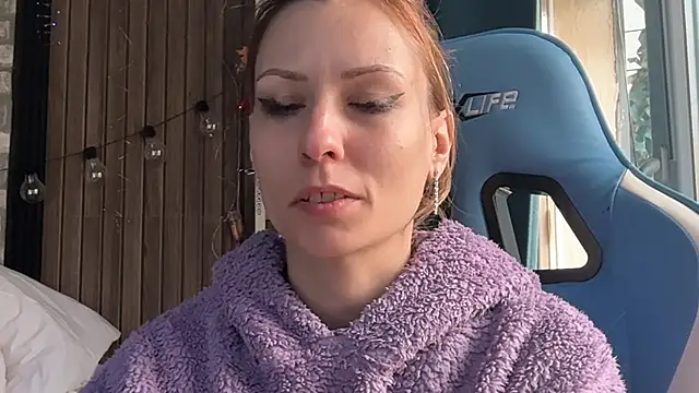 Snapshot of karo123421 chatting on 02.14.26 karo123421 online show from 02.14.26