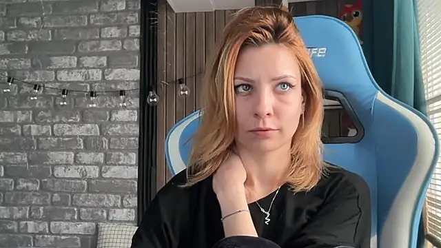 Snapshot of karo123421 chatting on 02.21.26 karo123421 online show from 02.21.26