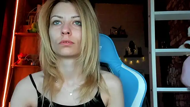 Snapshot of karo123421 chatting on 03.22.26 karo123421 online show from 03.22.26