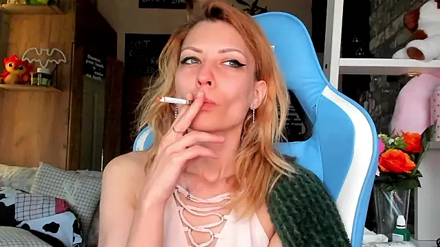 Snapshot of karo123421 chatting on 03.28.26 karo123421 online show from 03.28.26