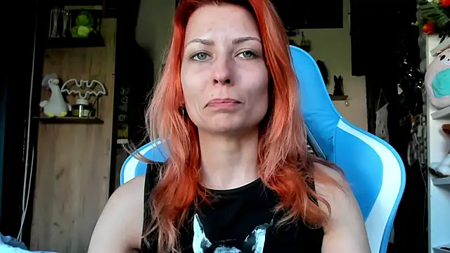 Snapshot of karo123421 chatting on 04.15.26 karo123421 online show from 04.15.26