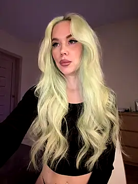 xDinnax online show from 09.26.25