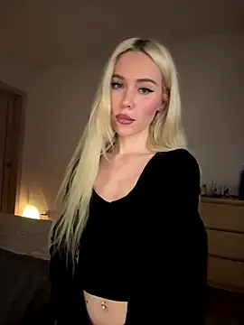 xDinnax online show from 12.15.25