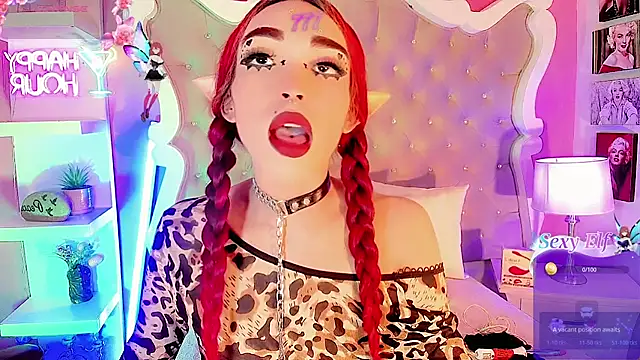 Snapshot of LeyXandrabraz chatting on 07.17.26 LeyXandrabraz online show from 07.17.26