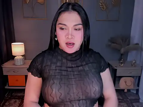 MaxeneCullens online show from 09.10.25