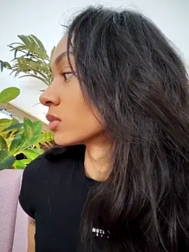 Leaberry online show from 11.02.25