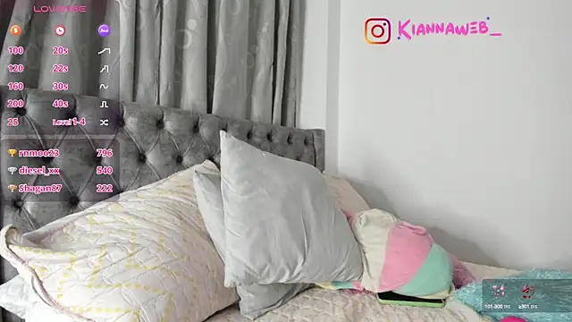 Snapshot of Kianna__ chatting on 03.03.25 Kianna online show from 03.03.25