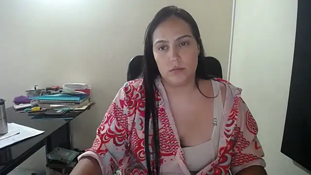 Snapshot of kendall_52 chatting on 09.23.25 kendall 52 online show from 09.23.25