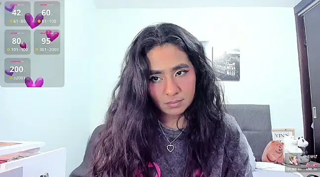 Snapshot of valeryvegas_2 chatting on 03.10.25 valeryvegas 2 online show from 03.10.25