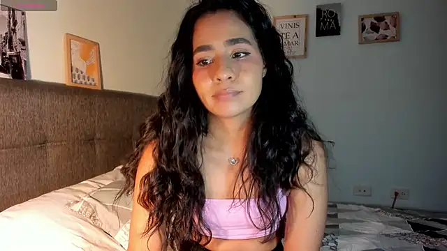 Snapshot of valeryvegas_2 chatting on 10.05.25 valeryvegas 2 online show from 10.05.25