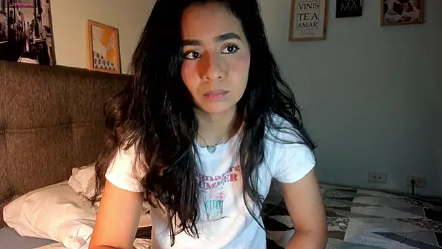 Snapshot of valeryvegas_2 chatting on 10.06.25 valeryvegas 2 online show from 10.06.25