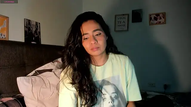 Snapshot of valeryvegas_2 chatting on 10.07.25 valeryvegas 2 online show from 10.07.25