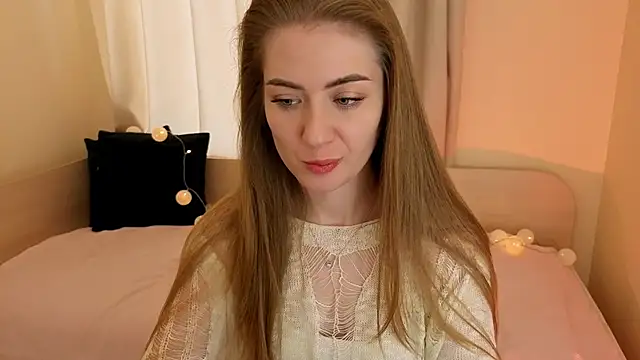 Adelyna Bird online show from 12.05.25