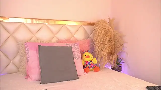 KendalEvanz online show from 02.12.26