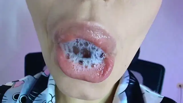 Snapshot of lisbet21x chatting on 11.03.25 lisbet21x online show from 11.03.25