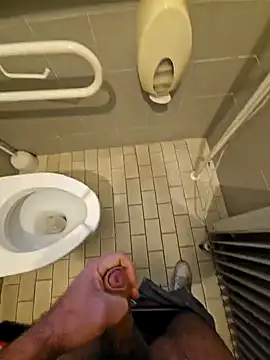 Dolceporco19 online show from 01.24.25