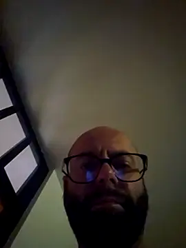 Dolceporco19 online show from 11.04.25