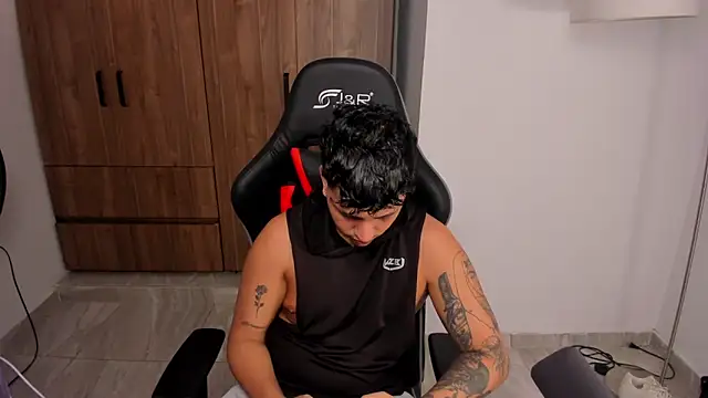 Jake simons online show from 09.28.25