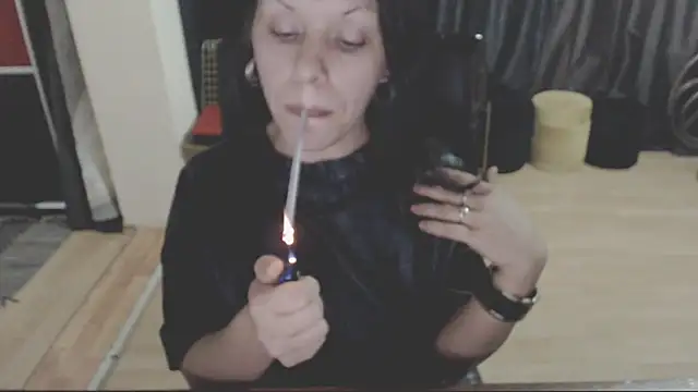 GoldenSasha online show from 11.15.25