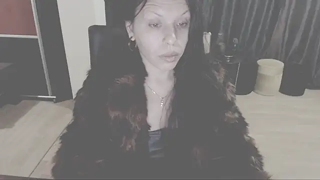 GoldenSasha online show from 12.17.25