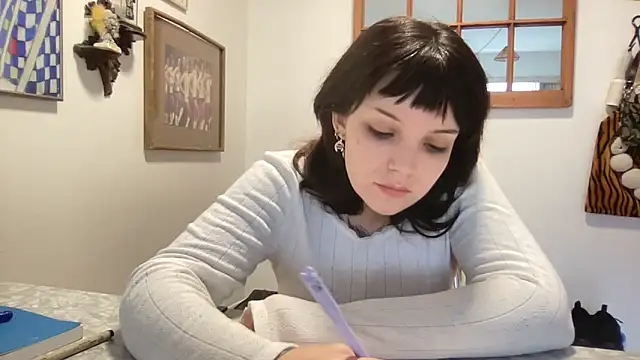 SweetMaisie online show from 10.21.25