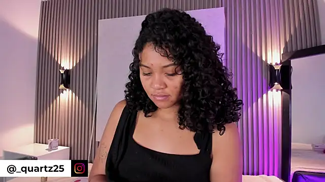 Snapshot of Zafiiraa chatting on 02.25.26 Zafiiraa online show from 02.25.26