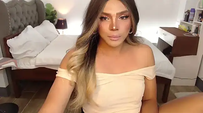 liaa lurrecams online show from 02.26.25