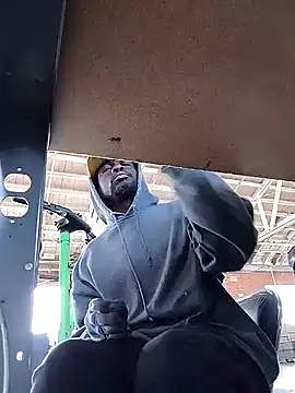 Daddy hook online show from 12.17.24