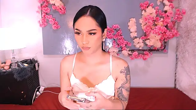 Oriental Tiara online show from 09.11.25