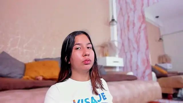 Lia sarahi online show from 02.28.25