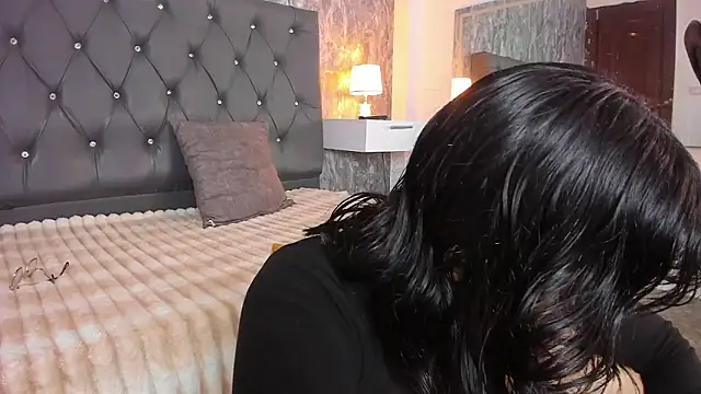 Lia sarahi online show from 03.04.26