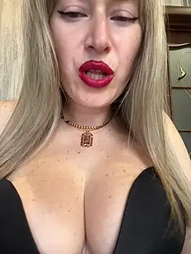 Snapshot of Kittenforyou chatting on 03.02.26 Kittenforyou online show from 03.02.26