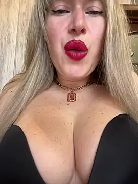 Kittenforyou online show from 03.12.26